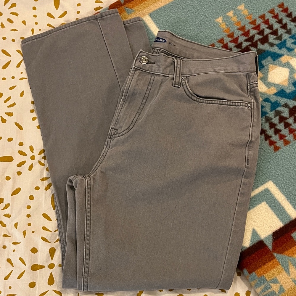 Old Navy Men's Stone Gray Straight Jeans